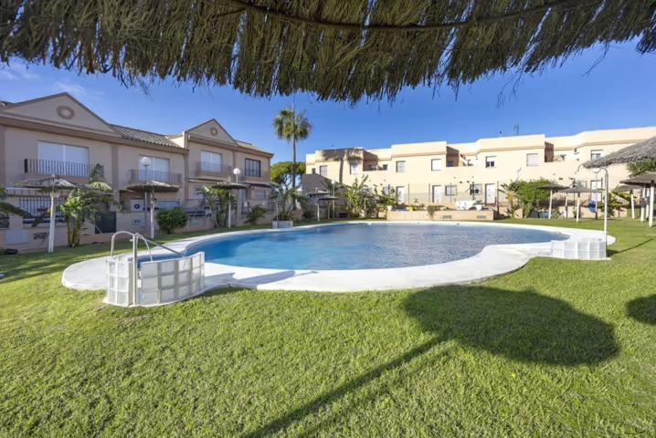 Apartamento La Barrosa Chiclana de la Frontera Eksteriør billede